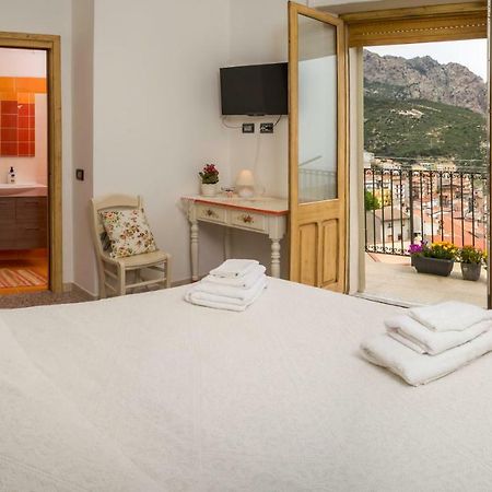B&B Aria Ona Villagrande Strisaili Екстер'єр фото
