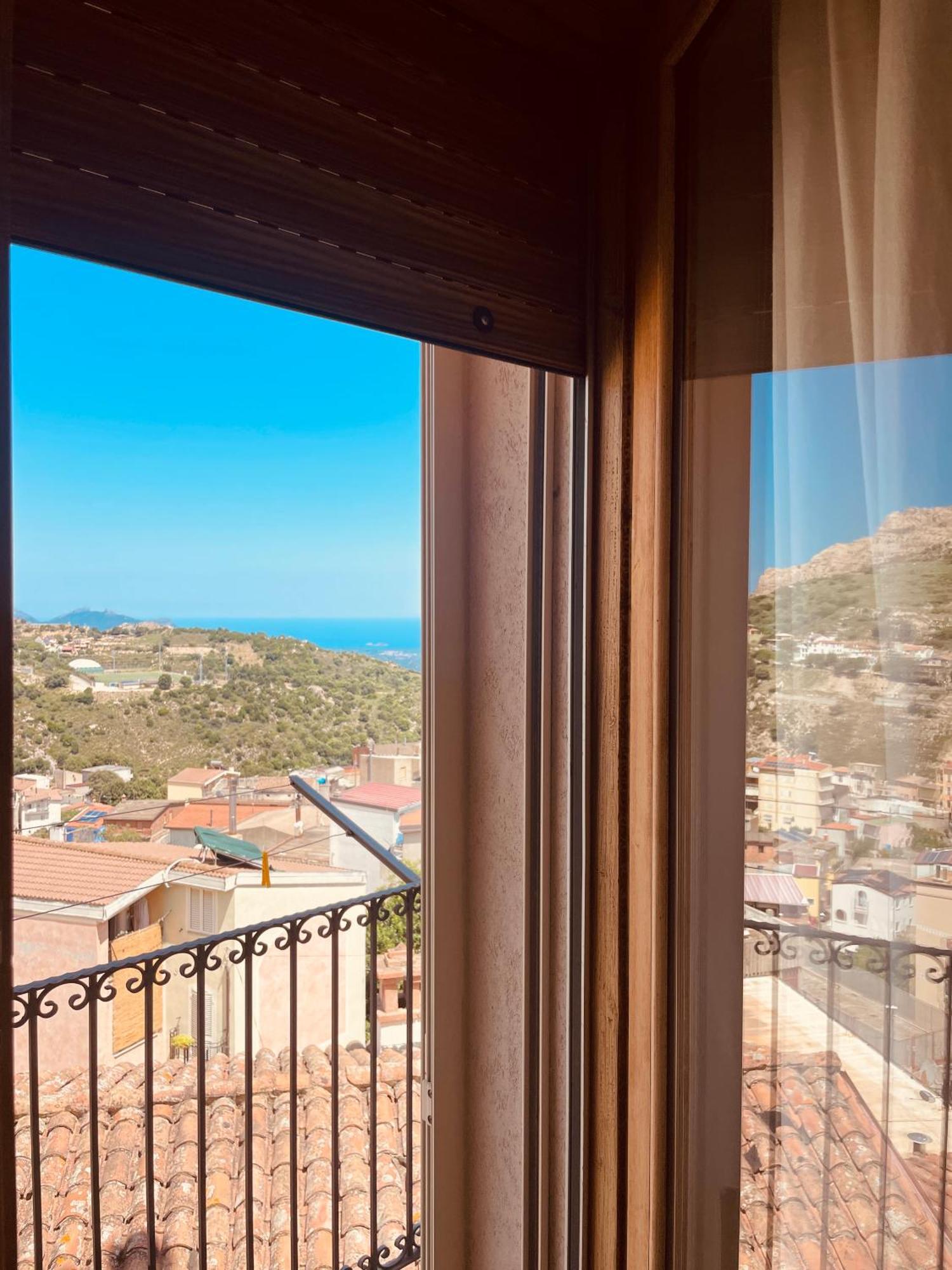 B&B Aria Ona Villagrande Strisaili Екстер'єр фото