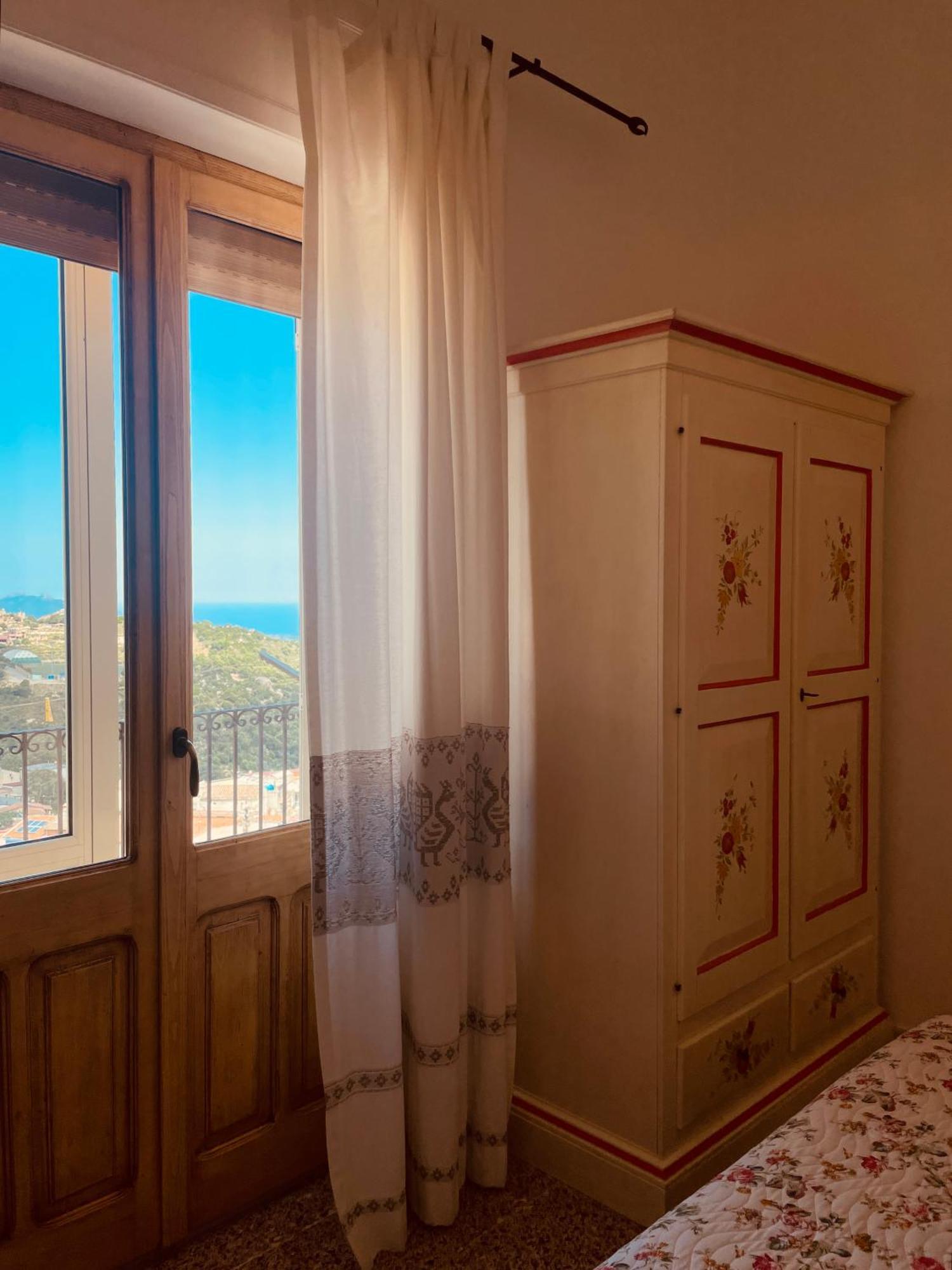 B&B Aria Ona Villagrande Strisaili Екстер'єр фото