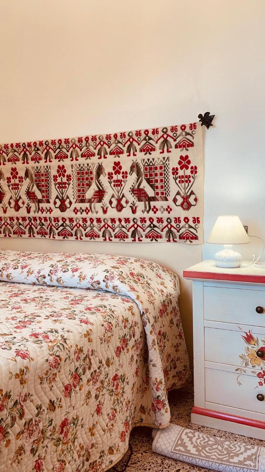 B&B Aria Ona Villagrande Strisaili Екстер'єр фото