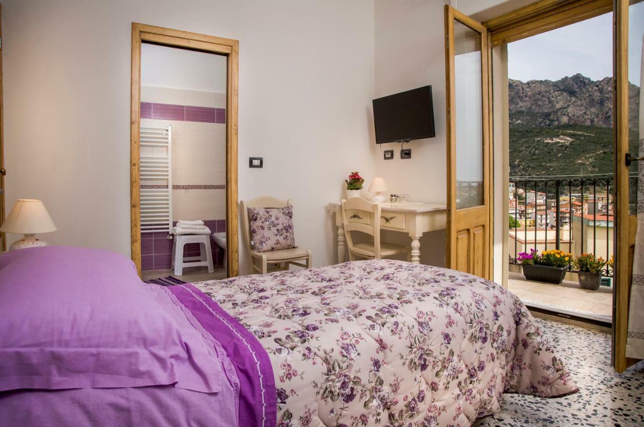 B&B Aria Ona Villagrande Strisaili Екстер'єр фото