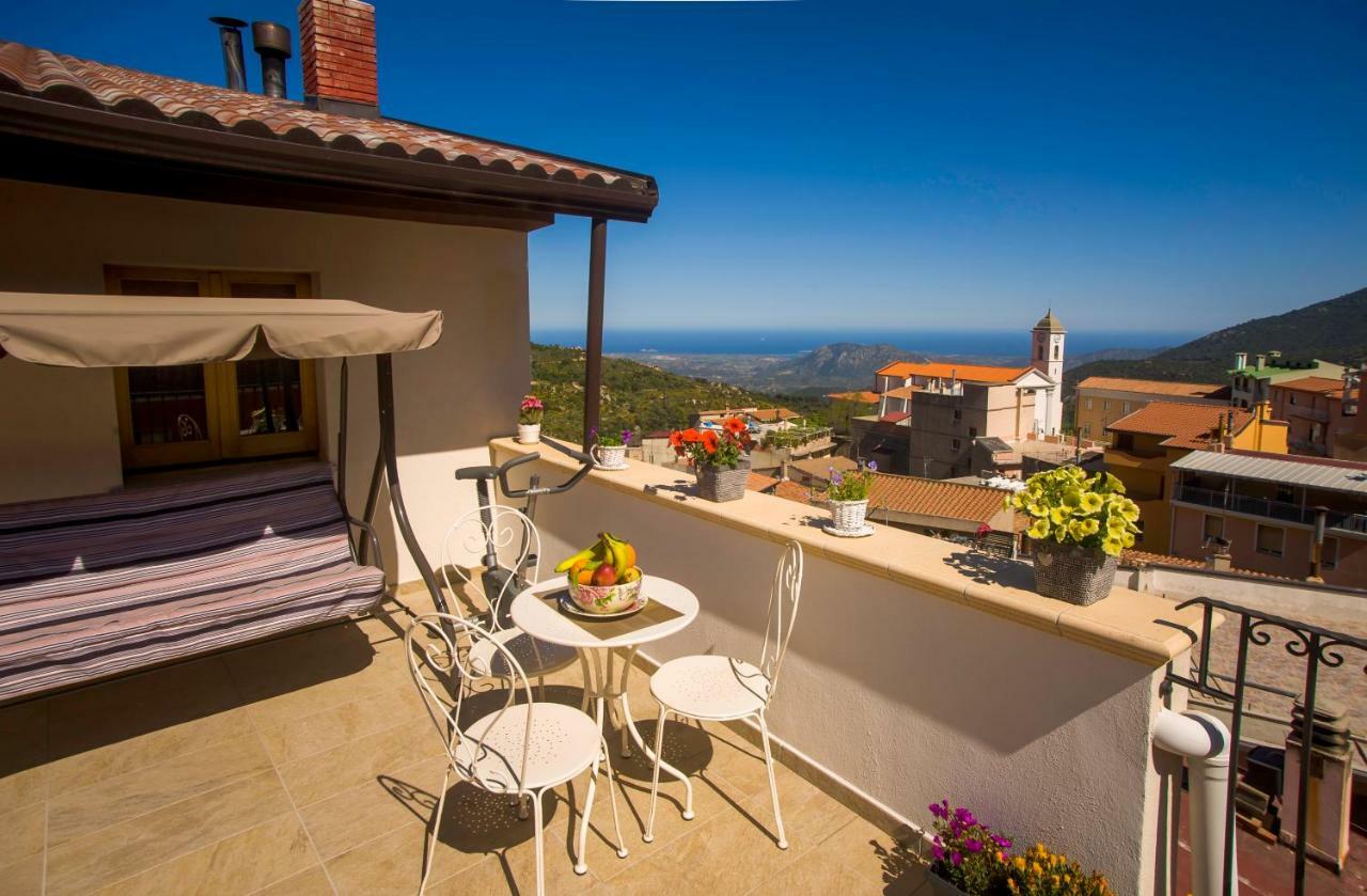 B&B Aria Ona Villagrande Strisaili Екстер'єр фото
