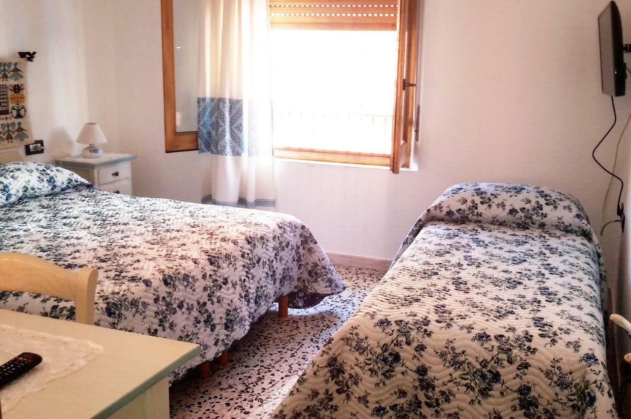 B&B Aria Ona Villagrande Strisaili Екстер'єр фото