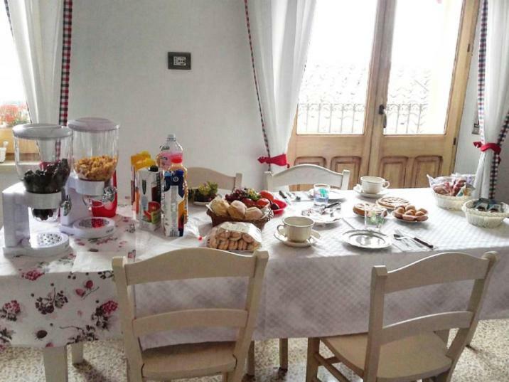 B&B Aria Ona Villagrande Strisaili Екстер'єр фото